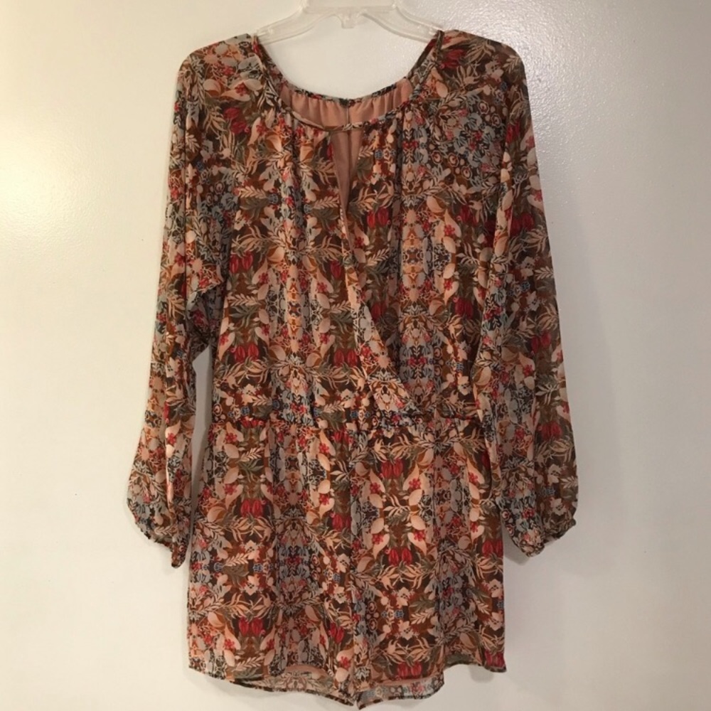 NWT floral long sleeve romper